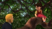 Herr Sesemann redet mit Heidi auf dem Baum.