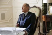 Raymond Reddington (James Spader)