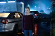 Esme (Skyler Samuels)