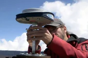 Mit Hilfe von GPS-Daten können die Forscher inzwischen millimetergenau feststellen, wo und wie weit sich der Vulkan ausdehnt.