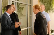 Horatio Caine (David Caruso, 2.v.r.).