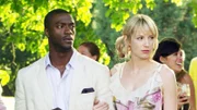 Alec (Aldis Hodge) und Parker (Beth Riesgraf)