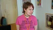 Die 17-jährige Anett wagt sich anstelle ihrer Mutter an das Abenteuer 'Frauentausch'