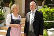 Hildegard (Antje Hagen, l.); Alfons (Sepp Schauer, r.)