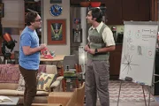 Wie kommen Raj (Kunal Nayyar, r.) und Leonard (johnny Galecki, l.) ohne die Hilfe von Sheldon und Howard bei ihrem Projekt zurecht?