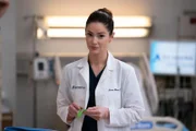 Dr. Lauren Bloom (Janet Montgomery) +++ Die Verwendung des sendungsbezogenen Materials ist nur mit dem Hinweis und Verlinkung auf RTL+ gestattet.