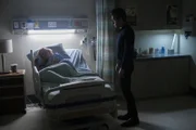 Special Agent Nina Chase (Shantel VanSanten, l.); Special Agent Stuart Scola (John Boyd, r.)