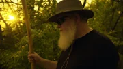 Ein Spaziergang in den Wäldern von Oklahoma mit Rabbi Monte Judah