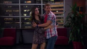 Phoebe Thunderman (Kira Kosarin), Link Evilman (Barrett Carnahan)