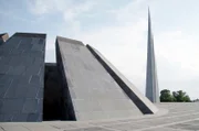 In den 1960er Jahren ergriff das Weltraumfieber Architekten in der gesamten Sowjetunion. Die armenische Stadt Jerewan wurde zum architektonischen Experimentierfeld.