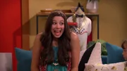 Phoebe Thunderman (Kira Kosarin)