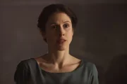 Verbissen kämpft Lady Margaret Beaufort (Amanda Hale) dafür, dass ihr Sohn König von England wird ...