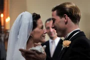 Lena (Alexandra Neldel) und Hans (David Rott) beim Hochzeitstanz.