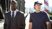Alec (Aldis Hodge, l.) und Nate (Timothy Hutton)