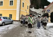 Früher war die Region vom Bergbau geprägt, heute versucht man diese Traditionen am Leben zu halten. Im abgeschieden gelegenen Tal-Kessel sollen Feste, Bezirksmuseum und Schaustollen auch mehr Touristen anlocken.