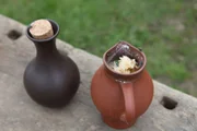 Die Stinkbombe klingt harmlos, war aber eine hinterhältige und tödliche Waffe gegen die Zivilbevölkerung.