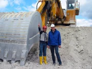 Willi Weitzel mit dem Geologen Alexander Braatz beim Kaolinabbau.
