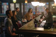 (v.l.n.r.) Special Agent Christopher LaSalle (Lucas Black); FBI Special Agent Tammy Gregorio (Vanessa Ferlito); Forensiker Sebastian Lund (Rob Kerkovich); Special Agent Hannah Khoury (Necar Zadegan); Jimmy Boyd (Jason Alan Carvell)