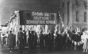 Massenkundgebung zur Gründung der DDR in Ostberlin.