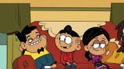 Die Kinder schauen Carls Lieblings-Show im Fernsehen.  +++