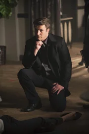 Um weiter mit Beckett arbeiten zu können, besorgt sich Castle (Nathan Fillion) eine Zulassung als Privatdetektiv. Doch ist das eine gute Idee?