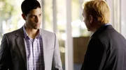 Eric (Adam Rodriguez, l.) erklärt Horatio (David Caruso) seine Beweggründe, für die Staatsanwaltschaft als Forensik-Experte arbeiten zu wollen.