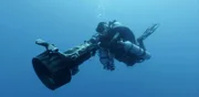 Ein Taucher erkundet die Unterwasserwelt
