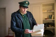 Riedl (Paul Sedlmeir) macht eine interessante Entdeckung.