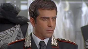 Capitano Tommasi (Simone Montedoro) leidet unter der Beziehungspause mit seiner Freundin Amanda.