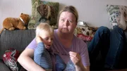 S7F59: Dave ist Sandras jüngster Sohn und hatte keinen einfachen Start. Nun steht dem Kleinen auch noch eine OP am Ohr bevor.; S7F59: Dave ist Sandras jüngster Sohn und hatte keinen einfachen Start. Nun steht dem Kleinen auch noch eine OP am Ohr bevor.