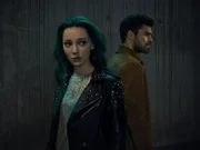 (2. Staffel) - The Gifted - Lorna (Emma Dumont, l.); Marcos (Sean Teale, r.)