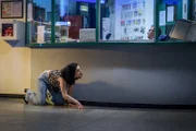 Julia Jahic (Mariam Hage), die beste Freundin von Lea Hoffmann, findet heraus, dass ihr Freund Niko Köhler mit ihr geschlafen hat und ist extrem wütend darüber.