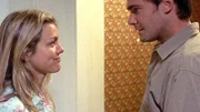 Tess Silverman McLeod (Bridie Carter) erhält mitten in der Nacht überraschenden Besuch. Jack (Jeremy Lindsay Taylor) behauptet Jack McLeods Sohn zu sein und somit Tess' Halbbruder.
