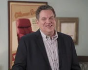 Murray Goldberg (Jeff Garlin)