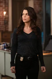 FBI Special Agent Tammy Gregorio (Vanessa Ferlito)