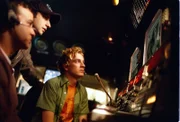 (v.l.n.r.) Warren (Adam Busch);  Jonathan (Danny Strong); Andrew (Tom Lenk)