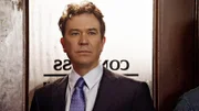 Nachdem sich ein Mädchen beim Cheerleadertraining schwer verletzt, sollen Nathan (Timothy Hutton) und sein Team nun für mehr Sicherheit sorgen. Grund für die Verletzung sind nämlich offensichtlich die miserablen Sicherheitsstandards, die von der Geschäftsführerin von PEP Athletics festgelegt werden.