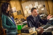 Ermitteln in einem neuen Fall: Sherlock Holmes (Jonny Lee Miller, r.) und Dr. Joan Watson (Lucy Liu, l.) ...