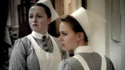 Wärterin Stine und Ida sind alarmiert - Schwester Therese ist an Tuberkulose erkrankt.