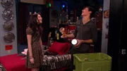 Carly Shay (Miranda Cosgrove), Griffin (Drew Roy)