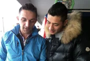 Trödelprofi Mauro Corradino und Alexander