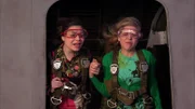 v.li: Carly Shay (Miranda Cosgrove), Sam Puckett (Jennette McCurdy)
