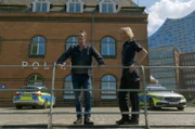 Mattes (Matthias Schloo) ist unzufrieden mit seinem neuen Partner Malik. Gegenüber Melanie (Sanna Englund) bezweifelt er, dass er sich auf ihn verlassen kann.