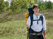 Die Witwe Judith will im Gedenken an ihren Mann nach Lourdes pilgern.