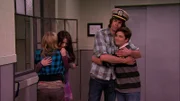 v.li.: Sam Puckett (Jennette McCurdy), Carly Shay (Miranda Cosgrove), Spencer Shay (Jerry Trainor), Freddie Benson (Nathan Kress)