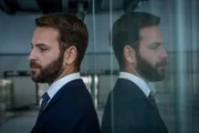 Massimo Ruggero (Alessandro Borghi)