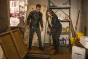 Antonio Dawson, Erin Lindsay