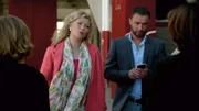 L-R:  Candice Renoir( Cécile Bois ), Antoine Dumas( Raphaël Lenglet )