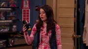 Carly Shay (Miranda Cosgrove)