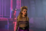 Lori Madison (Emily Meade)